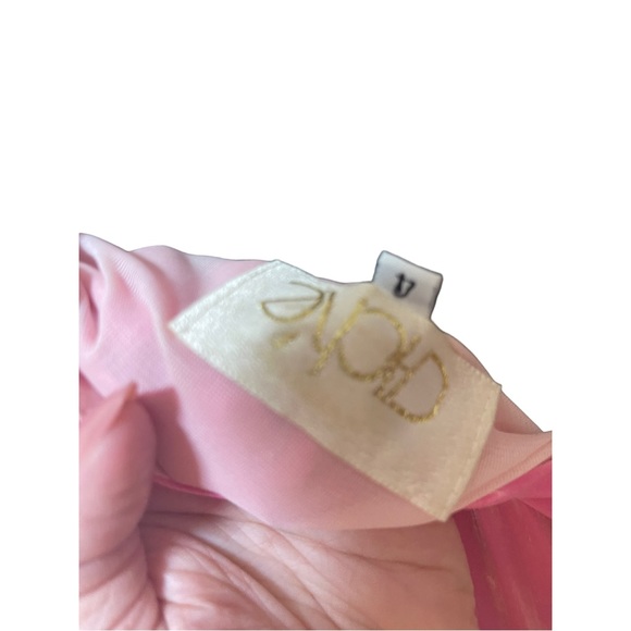 Pink prom dress vintage Cache size 4 absolutely stunning dress see video! - Picture 10 of 16